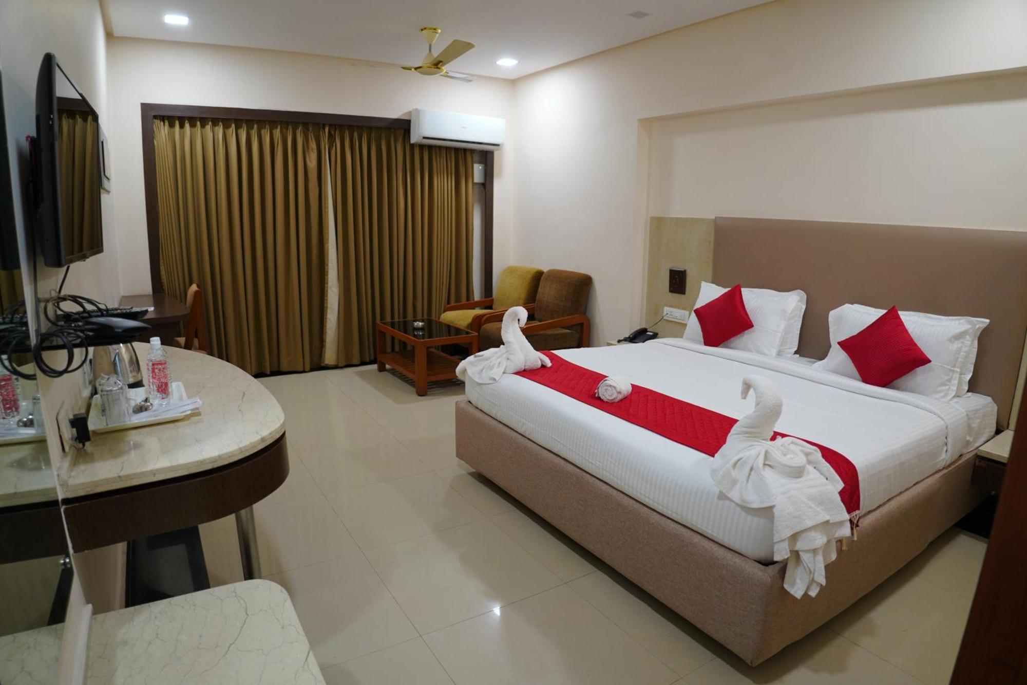 Hotel Grand Nagarjuna By Konark Hotels Guntūr Eksteriør bilde
